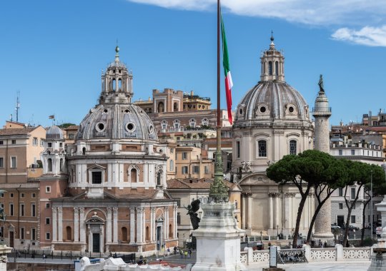Italien i investeringskredsens fokus