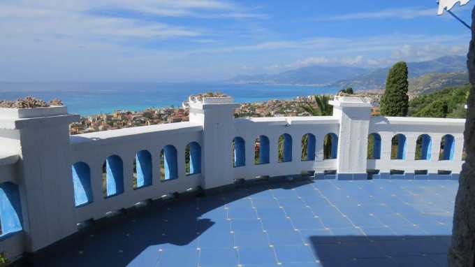 Luksusvilla ved havet i Bordighera.