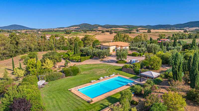 Luksuriøs villa til salg i Montalto di Castro