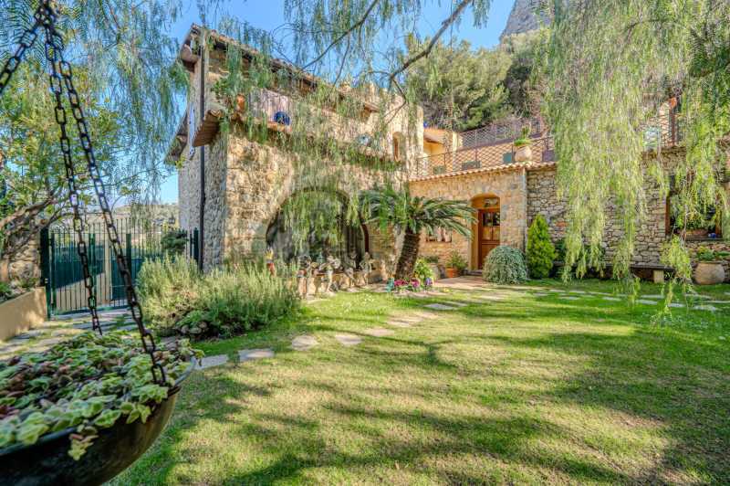 Villa i antikstil i Ventimiglia