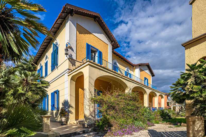 Køb boliger, villaer og lejligheder til salg i Santa Marinella, Lazio