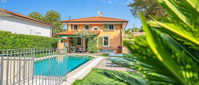 Villa til leje ved havet i Marina di Pietrasanta