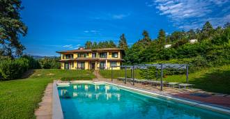 Villa på 500 m2 i Castelnuovo di Garfagnana