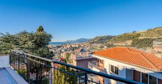 Villa med havudsigt i Velekrozia