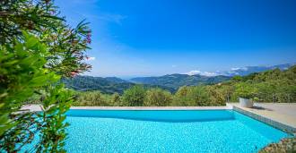 Til salg fantastisk villa i Dolceacqua