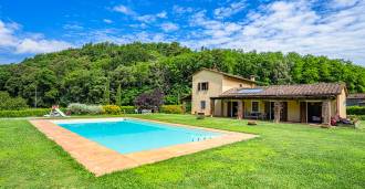 Villa i Toscana, tæt på Lucca, til salg